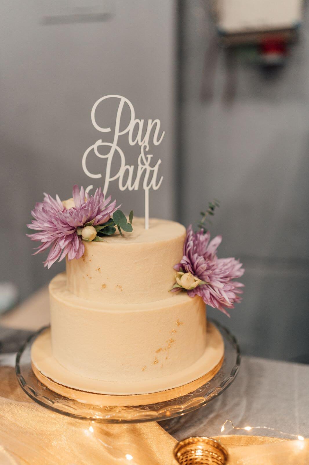 Svatební dort s náhrdelníkem Pan a Paní